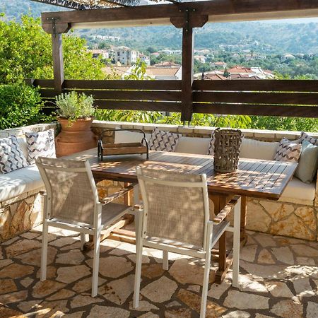 Villa Victoria Boutique Apartments Сивота Экстерьер фото